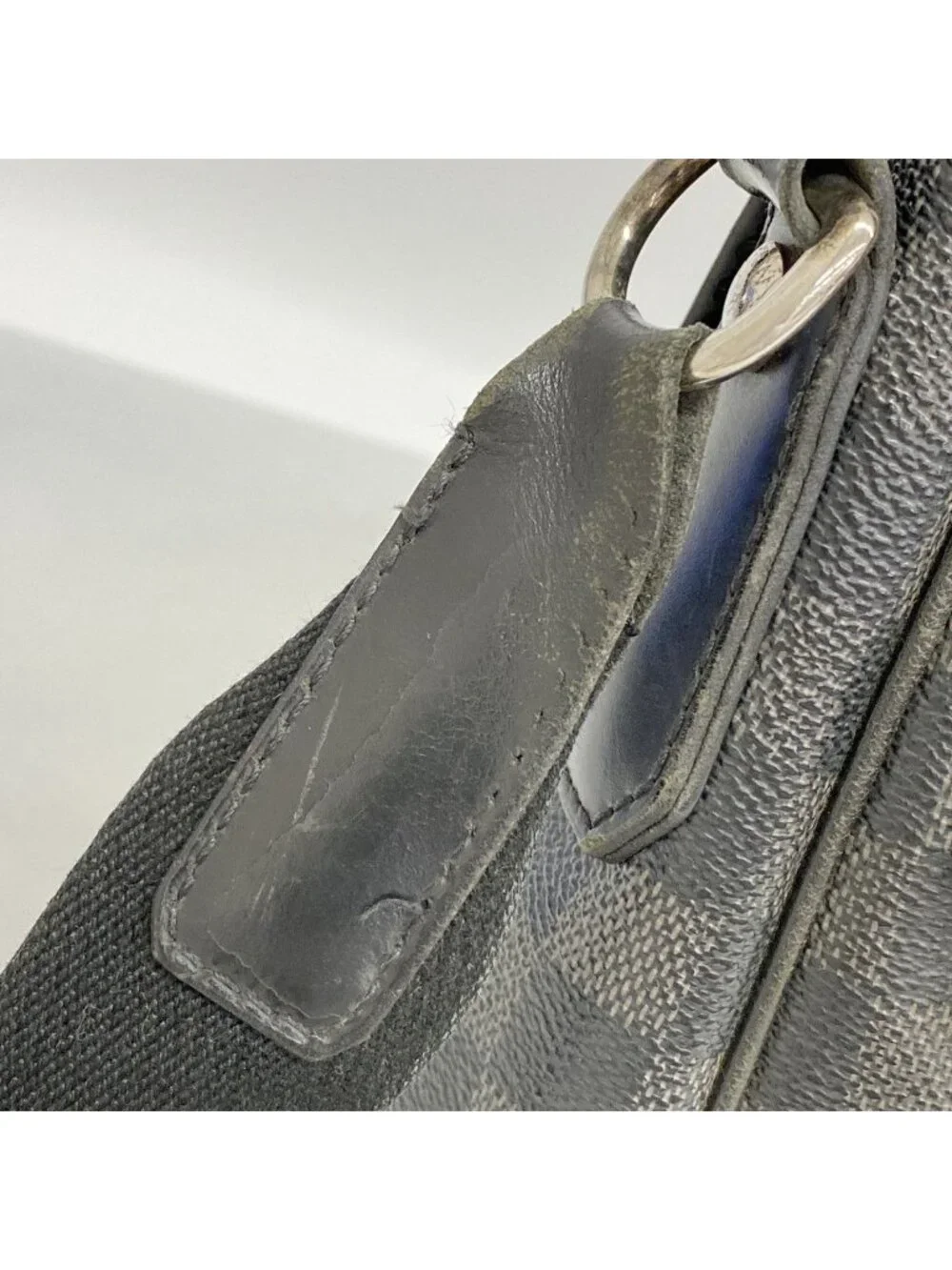 Louis Vuitton Shoulder Bag Damier Graphite Daniel MM Black Gray